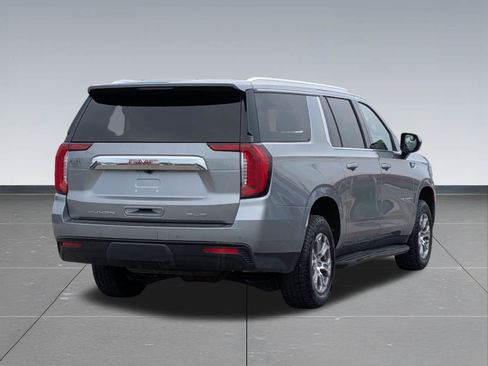 Used 2024 GMC Yukon XL SLE AWD/4WD image 6
