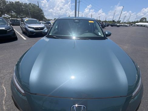 Certified 2023 Honda HR-V EX-L image 20
