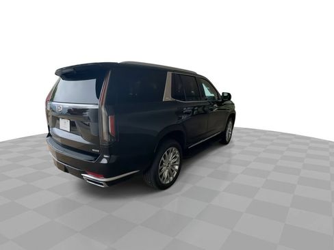 Certified 2022 Cadillac Escalade Premium Luxury AWD/4WD image 8