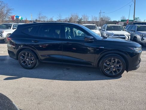 Used 2022 Acura MDX A-Spec image 10