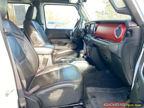 Used 2018 Jeep Wrangler Unlimited Rubicon AWD/4WD image 5