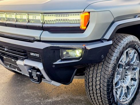Used 2024 GMC Hummer EV 3X image 4