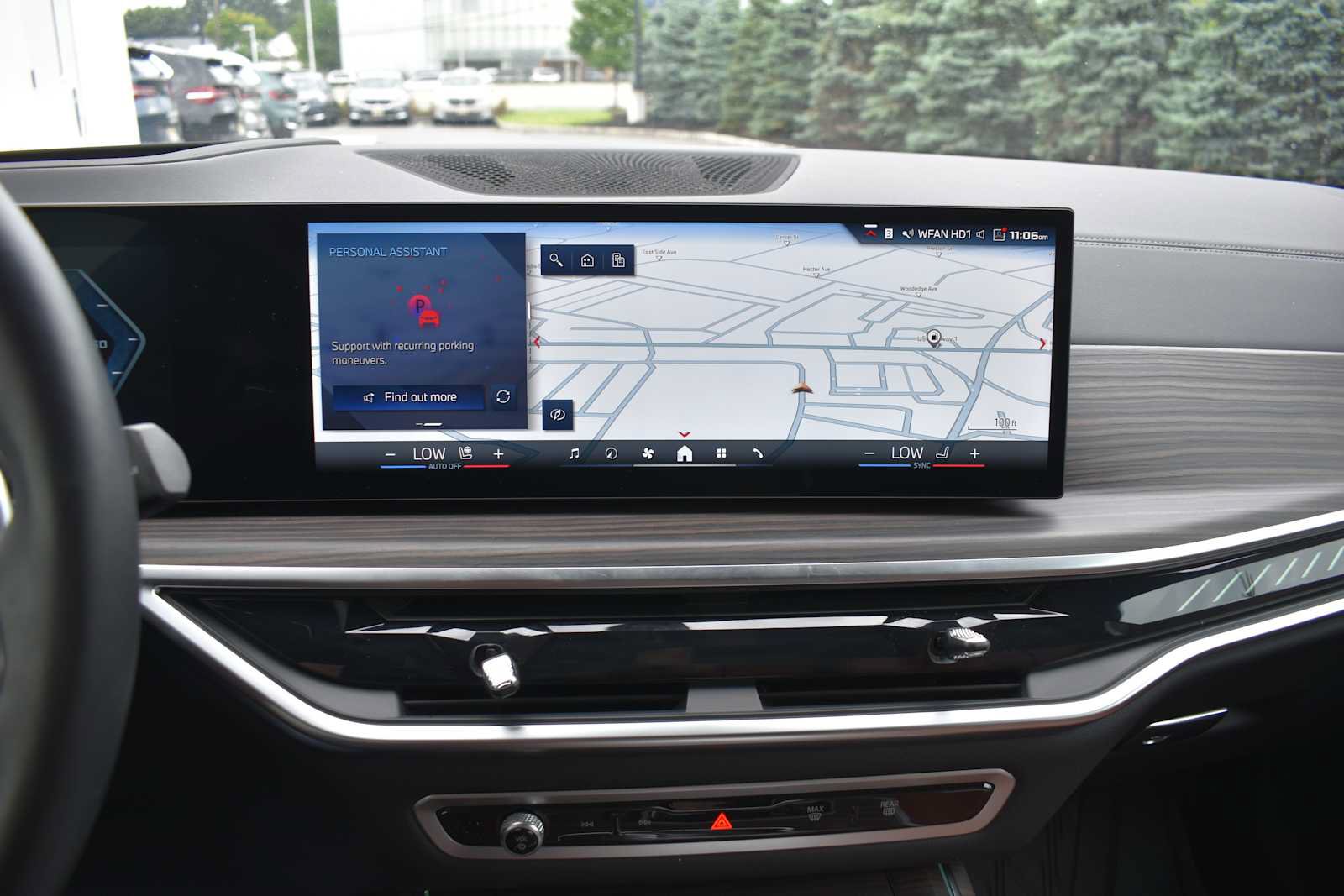Used 2025 BMW X7 M60i w/ Executive Package AWD/4WD image 18