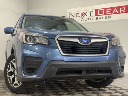 Used 2019 Subaru Forester Premium w/ All-Weather Package AWD/4WD image 4