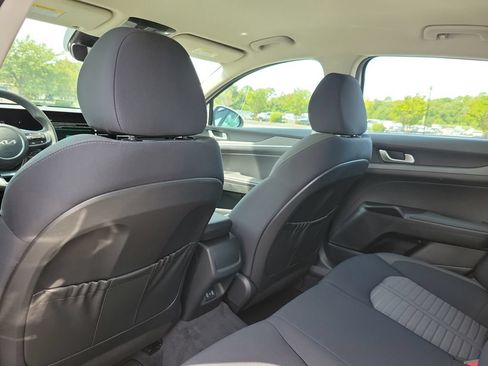 New 2026 Kia K5 LXS FWD image 22