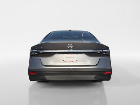 New 2026 Nissan Sentra SV FWD image 4