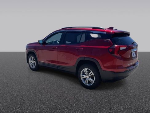 Used 2022 GMC Terrain SLE w/ Driver Convenience Package AWD/4WD image 7