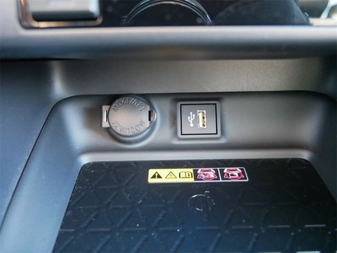 Used 2024 Toyota RAV4 XSE image 29