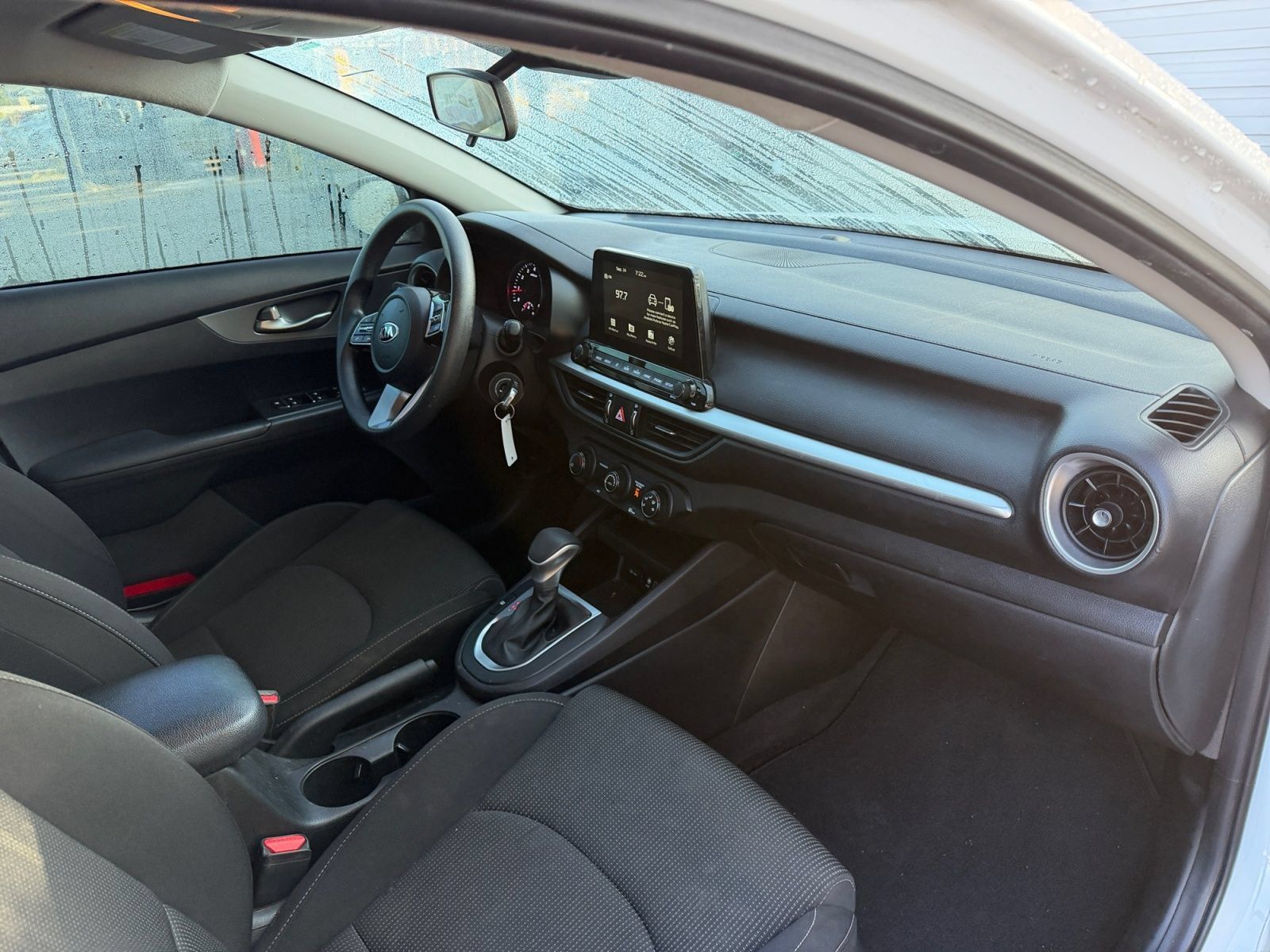 Used 2021 Kia Forte LXS FWD image 16