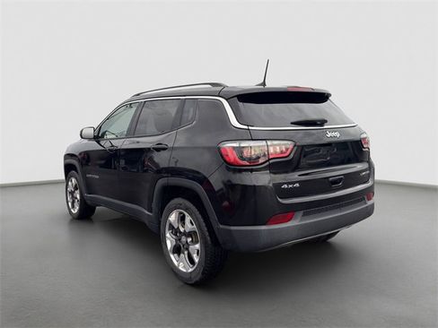 Used 2017 Jeep Compass Limited image 4