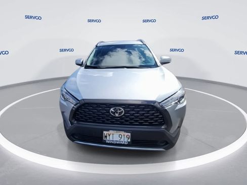 Used 2024 Toyota Corolla Cross LE image 4