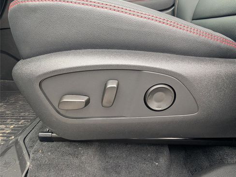 New 2026 Chevrolet Traverse RS w/ LPO, Floor Liner Package image 19