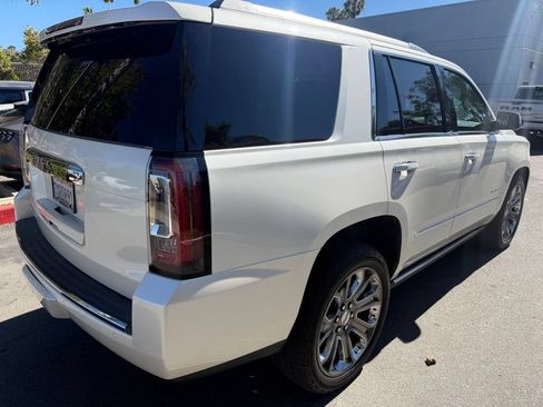 Used 2015 GMC Yukon Denali w/ Touring Package AWD/4WD image 16
