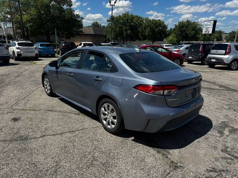 Used 2021 Toyota Corolla LE FWD image 8