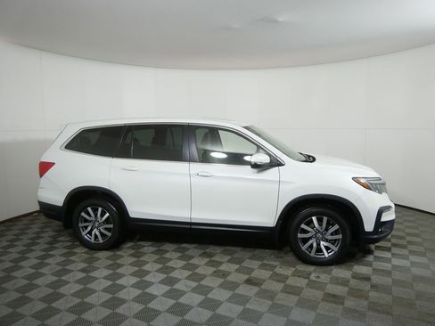 Used 2022 Honda Pilot EX-L image 2
