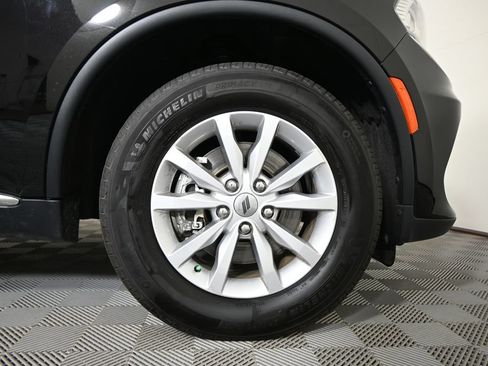 Used 2024 Dodge Durango SXT AWD/4WD image 11