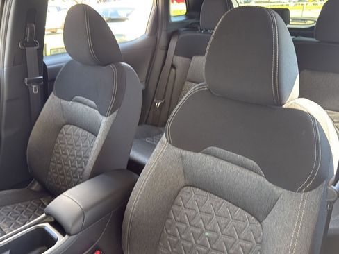 New 2026 Nissan Kicks SV image 17