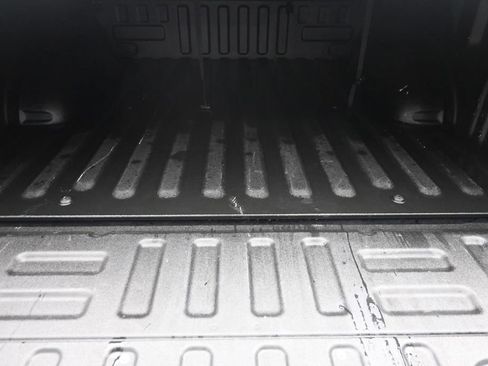 Used 2017 Ford F150 XL w/ Equipment Group 101A Mid AWD/4WD image 11