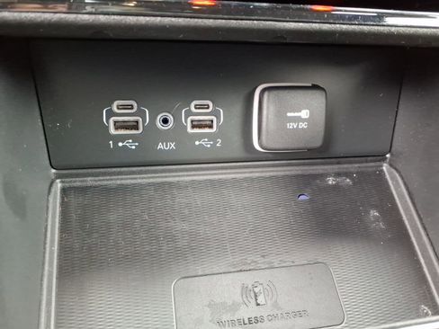 Used 2023 Jeep Grand Cherokee Altitude image 15