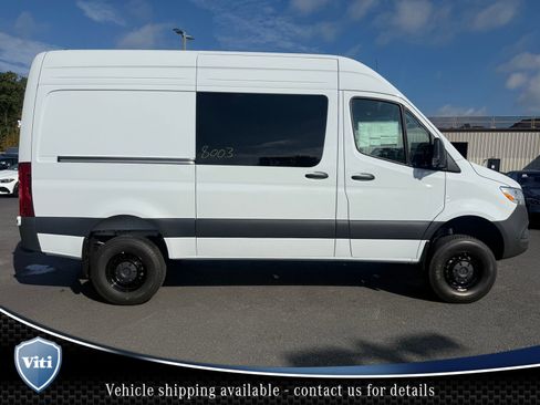 New 2026 Mercedes-Benz Sprinter 144 Cargo image 9