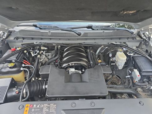 Used 2019 Chevrolet Silverado 1500 LT AWD/4WD image 27