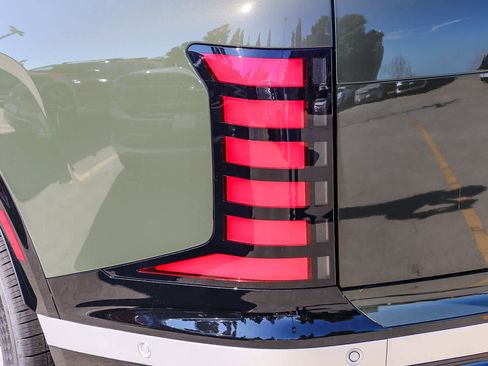 New 2026 Hyundai Palisade Limited image 9