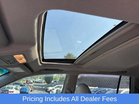 Used 2013 Toyota Highlander Limited AWD/4WD image 11