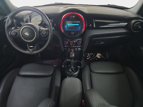 Used 2019 MINI Cooper S w/ Signature Upholstery Package FWD image 12