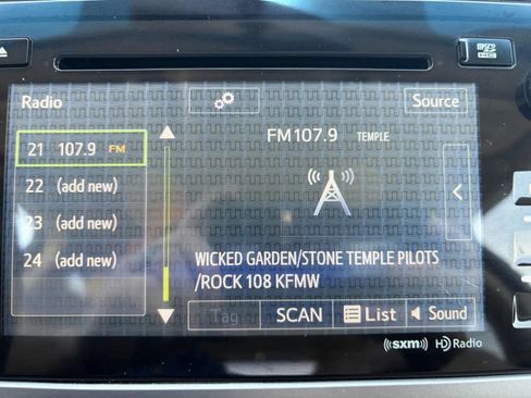 Used 2015 Subaru Outback 2.5i Limited AWD/4WD image 19