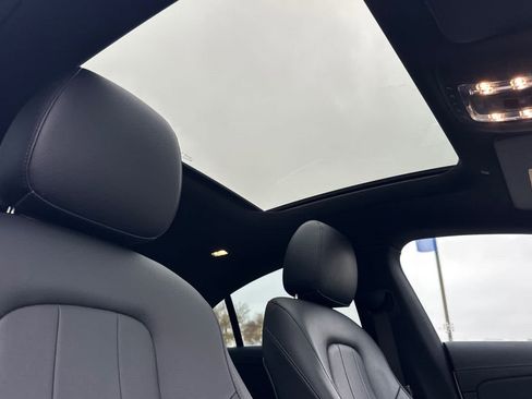 Used 2021 Mercedes-Benz CLA 250 image 16