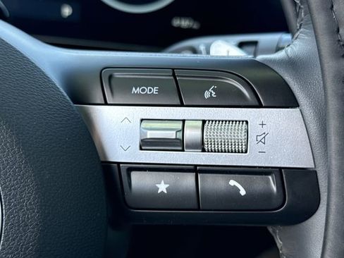 Used 2025 Hyundai Santa Cruz Limited image 34