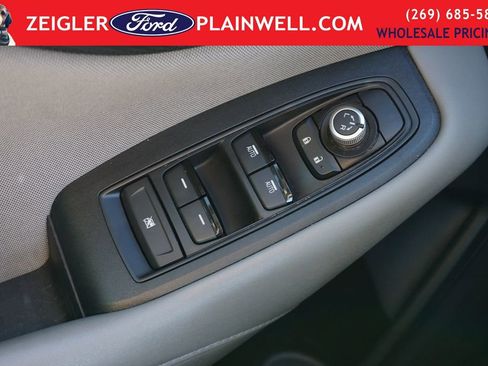 Used 2023 Subaru Legacy Premium AWD/4WD image 29