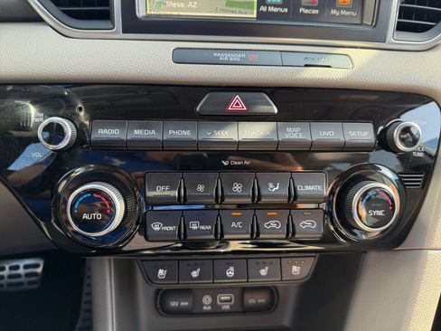 Used 2017 Kia Sportage SX FWD image 25