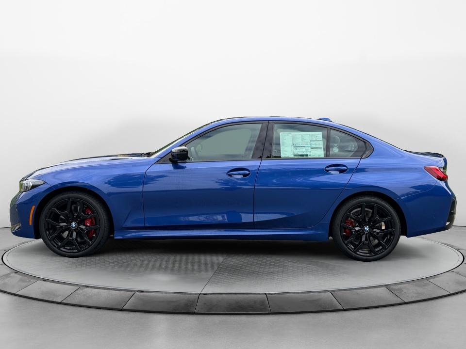 New 2026 BMW 330i xDrive Sedan w/ M Sport Package AWD/4WD image 4