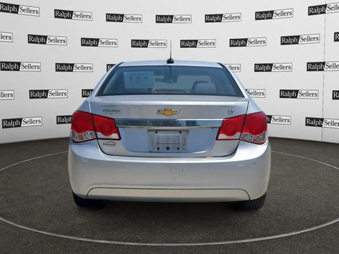 Used 2015 Chevrolet Cruze LS FWD image 5