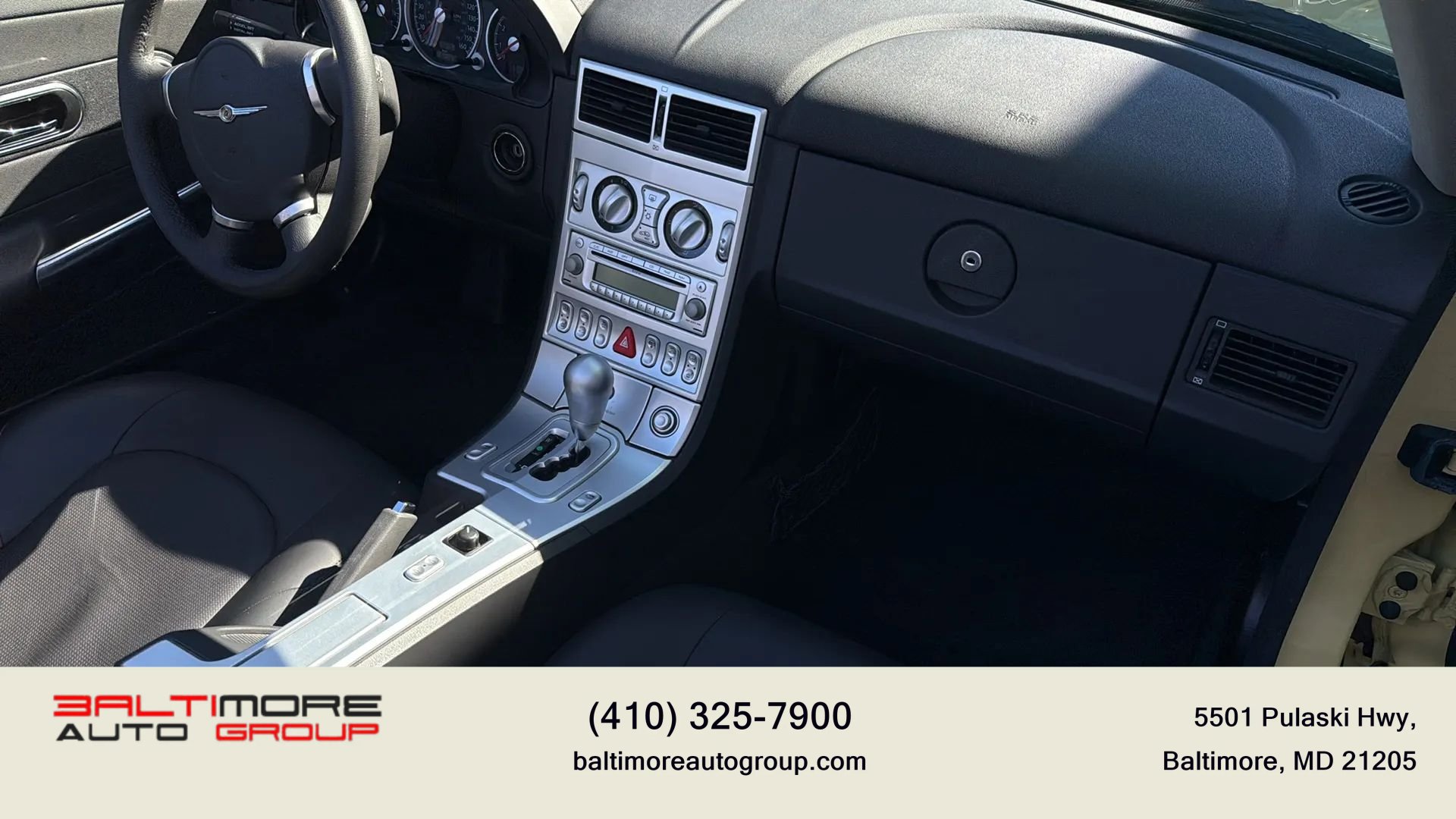 Used 2008 Chrysler Crossfire Limited RWD image 25