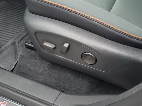 Used 2025 GMC Acadia AT4 w/ LPO, Floor Liner Package AWD/4WD image 8