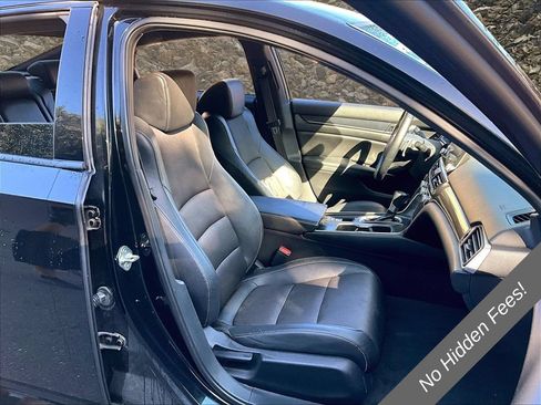 Used 2019 Honda Accord Sport image 6