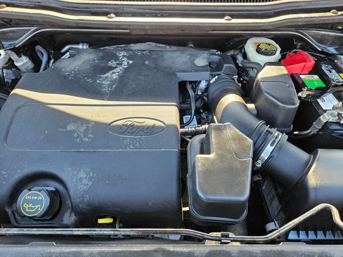 Used 2017 Ford Explorer Limited AWD/4WD image 33