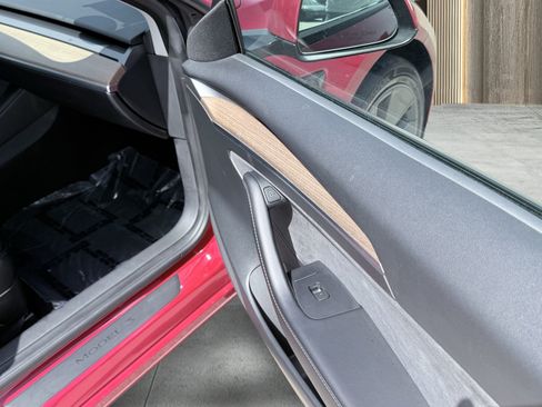 Used 2023 Tesla Model 3 Standard Range RWD image 44