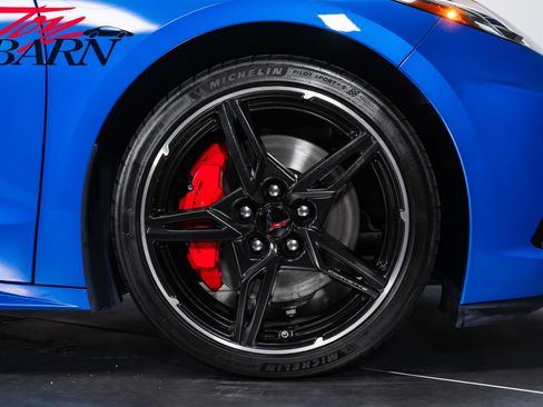 Used 2022 Chevrolet Corvette Stingray Preferred Conv w/ Z51 Performance Package RWD image 21