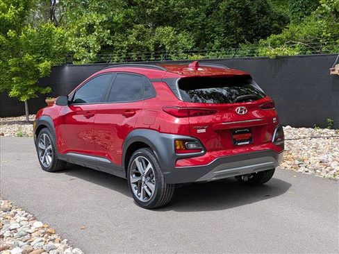 Certified 2021 Hyundai Kona Limited w/ Cargo Package AWD/4WD image 3