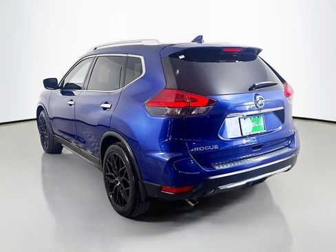 Used 2017 Nissan Rogue SV FWD image 7