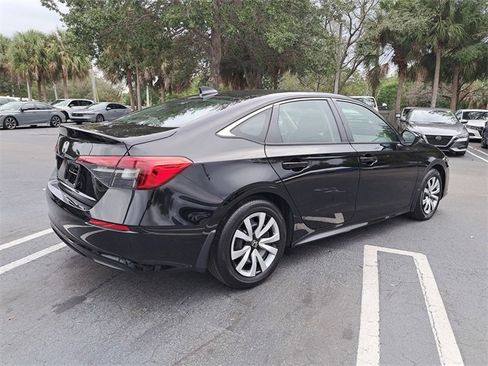Used 2024 Honda Civic LX image 6