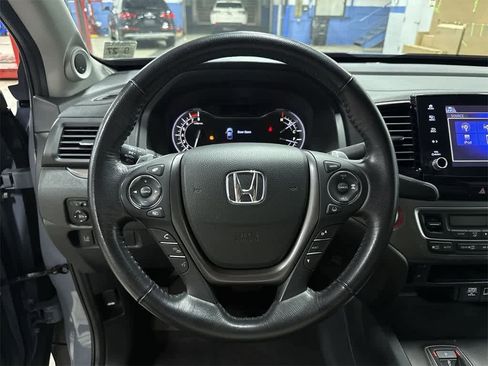 Certified 2023 Honda Ridgeline RTL image 18