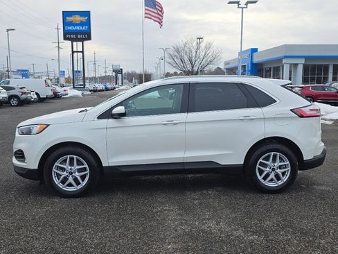 Used 2022 Ford Edge SEL w/ Convenience Package image 12