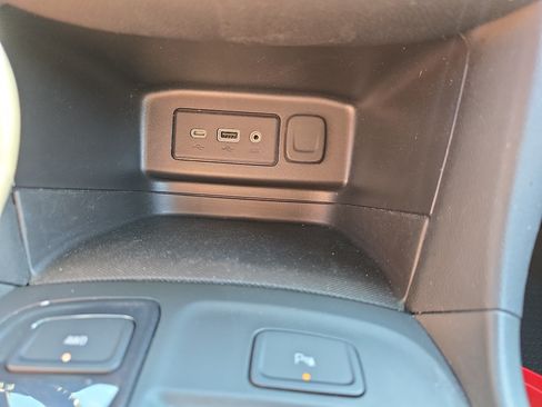 Used 2024 Chevrolet Equinox RS AWD/4WD image 31