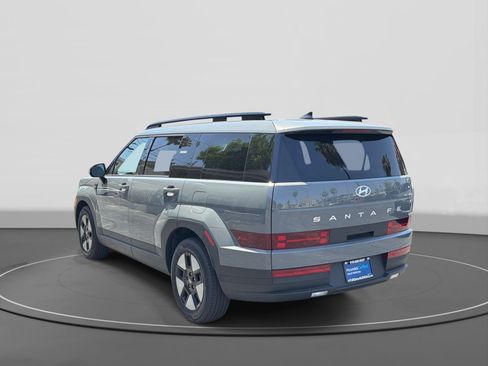 Certified 2026 Hyundai Santa Fe SEL FWD image 5