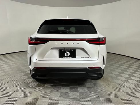 Used 2024 Lexus NX 250 FWD w/ Premium Package image 8