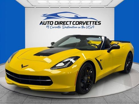 Used 2015 Chevrolet Corvette Stingray Convertible w/ 2LT Preferred Equipment Group RWD image 1